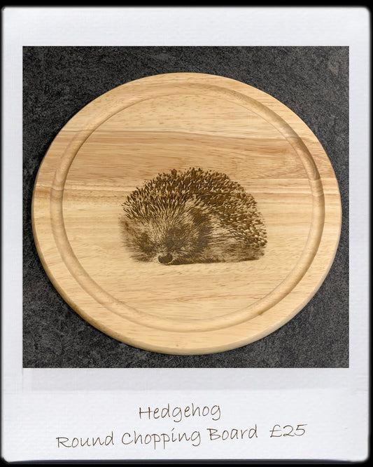 Round Chopping Board - Hedgehog Design with Grooved Edge (25 dia.x1.7 thick)